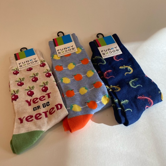 NEW 3 pair FUNKY SOCKS. Shoe size 6-12 - Picture 2 of 4